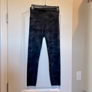 Lululemon Wunder Train Tights 28”